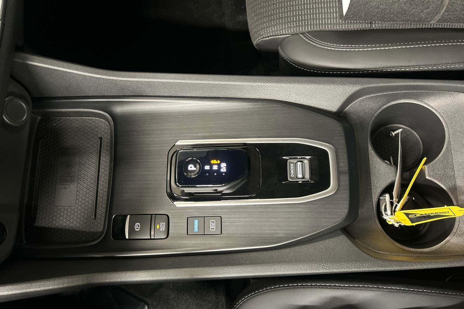Nissan Qashqai iso kuva 15
