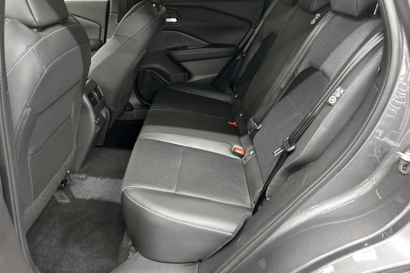 Nissan Qashqai iso kuva 9