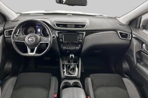 Nissan Qashqai esikatselu 10