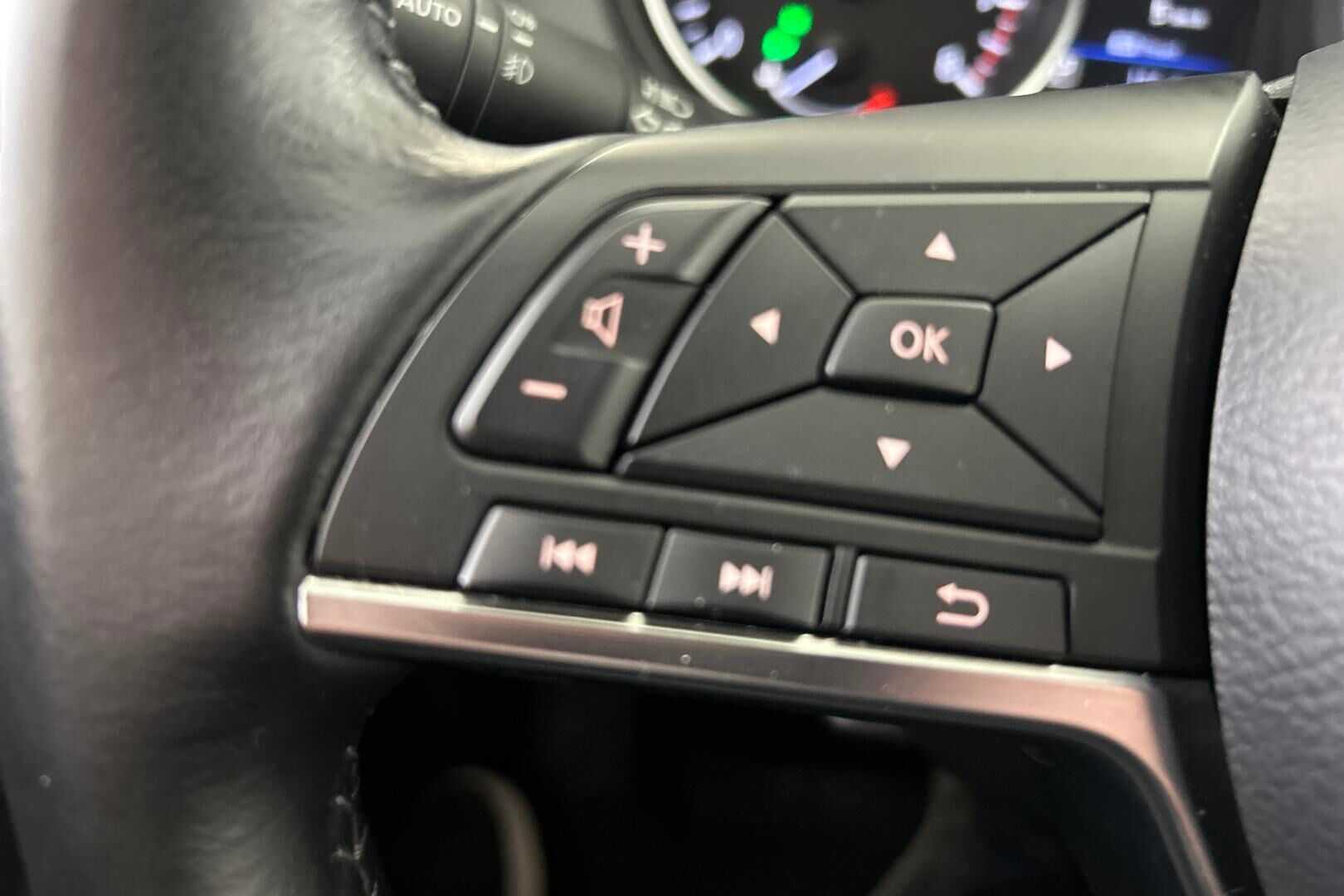 Nissan Qashqai iso kuva 18