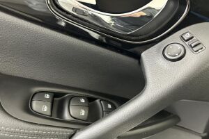 Nissan Qashqai esikatselu 26