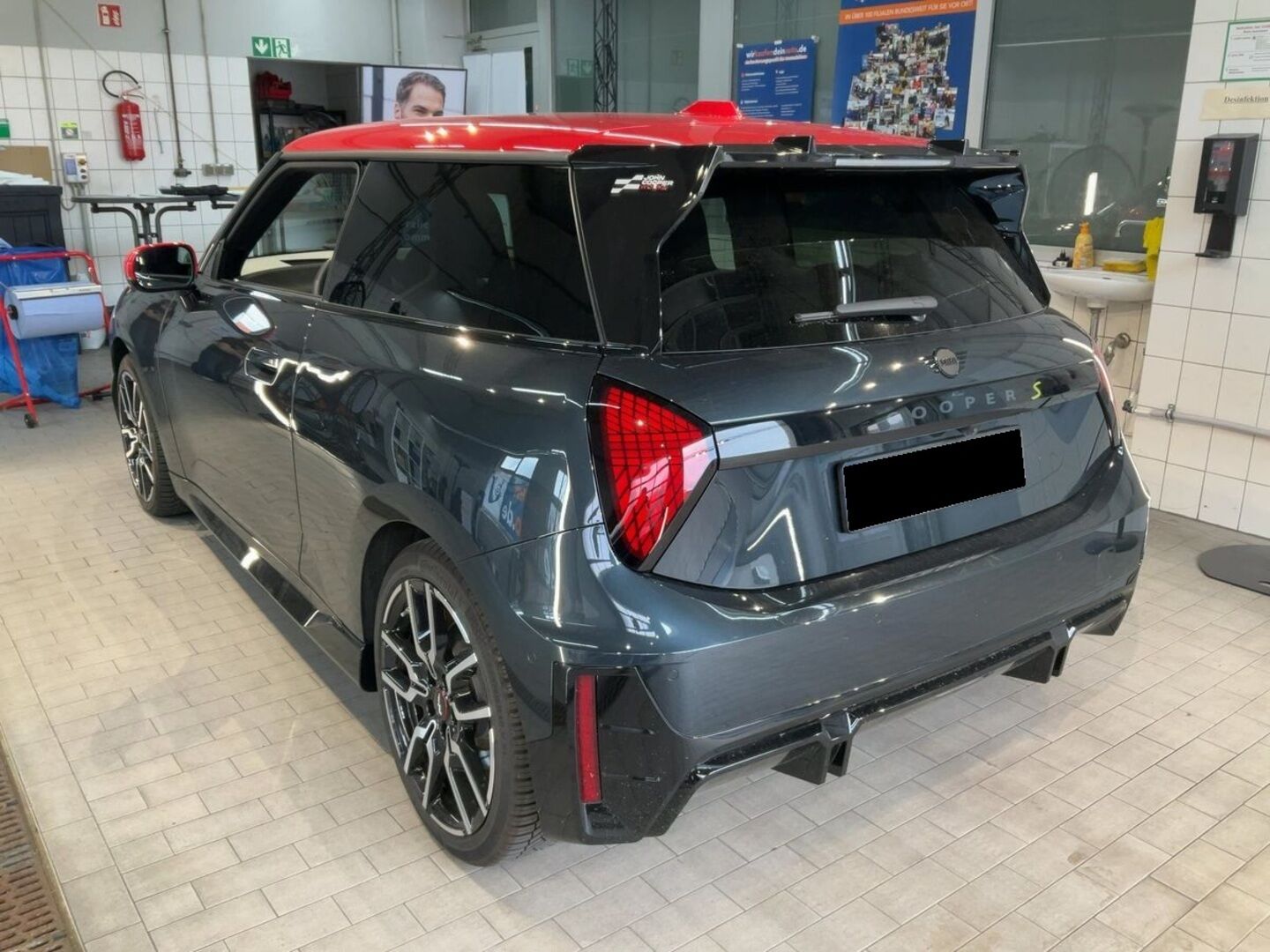 MINI COOPER iso kuva 1