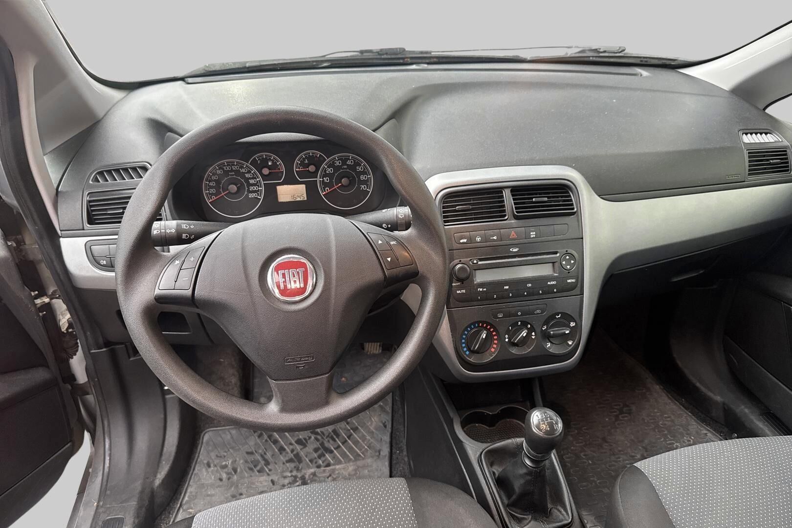 Fiat Grande Punto iso kuva 2