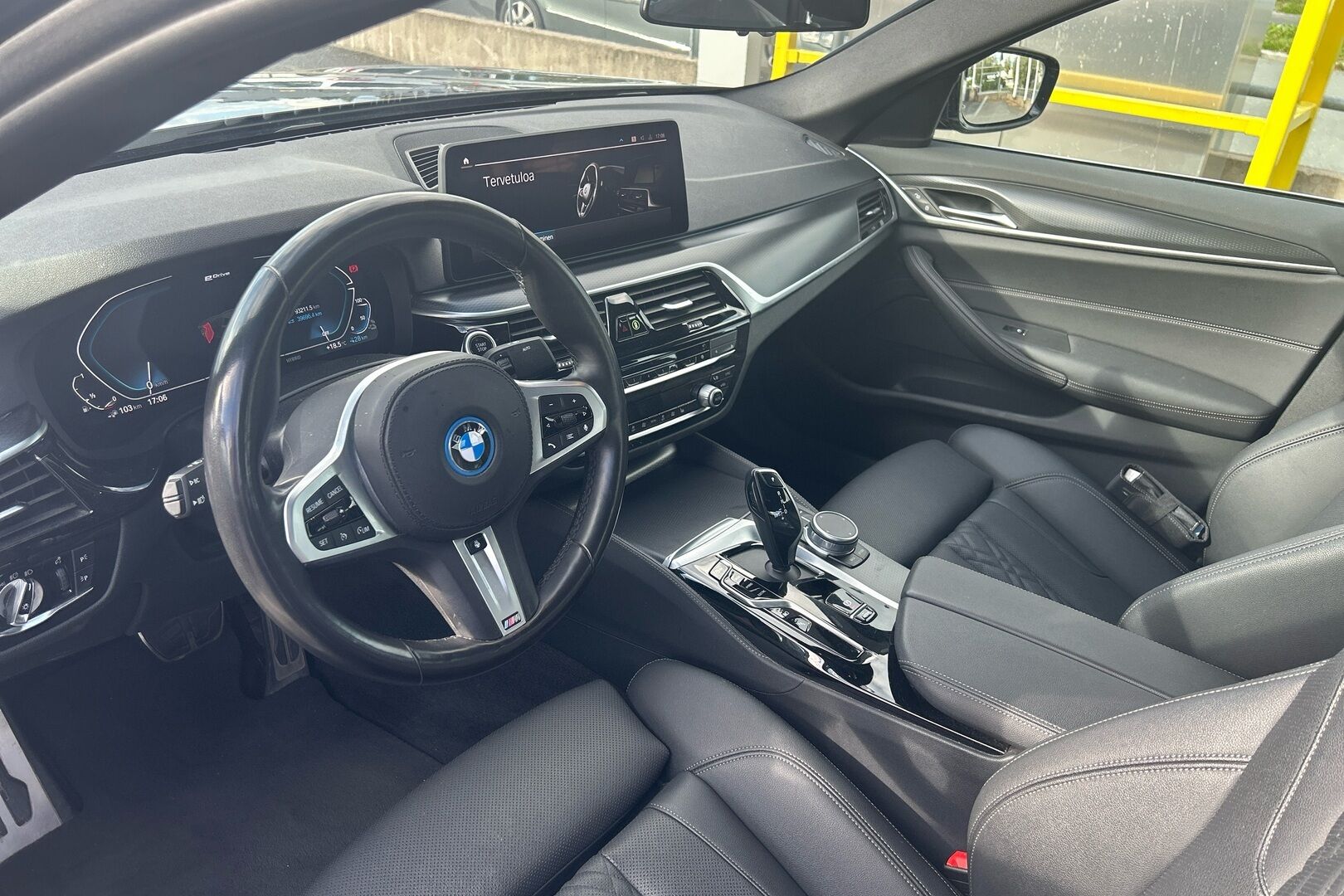 BMW 5-sarja iso kuva 1