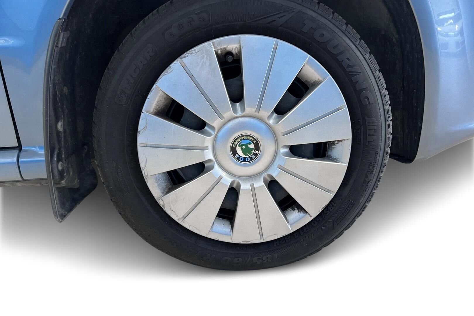 Skoda Fabia iso kuva 10