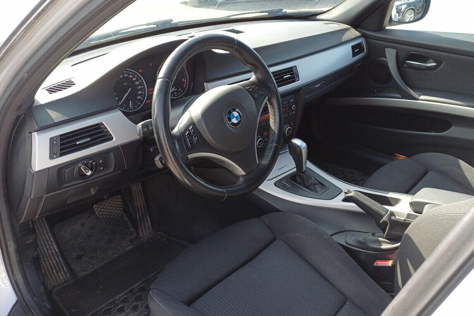 BMW 3-sarja iso kuva 0