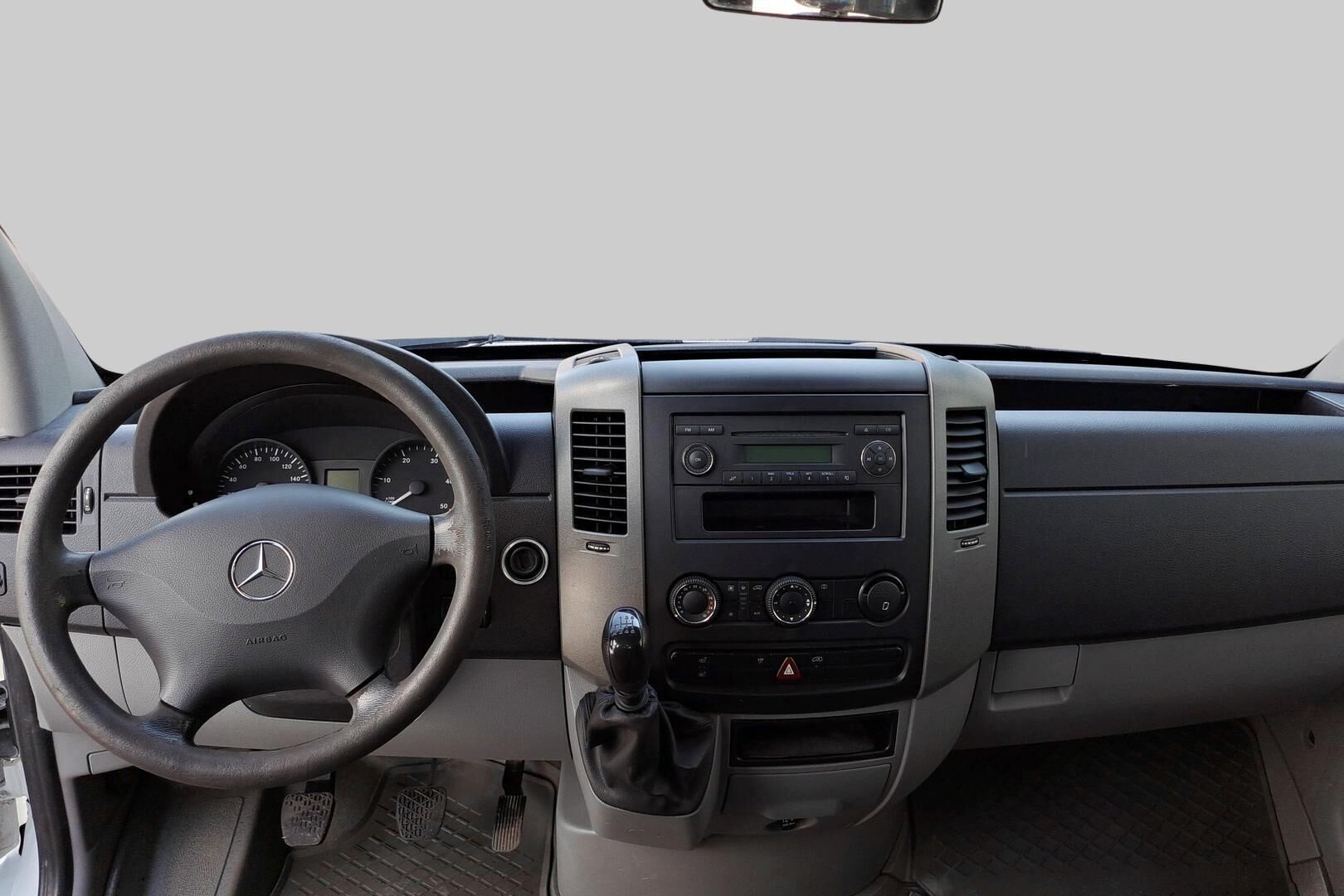 Mercedes-Benz Sprinter iso kuva 11