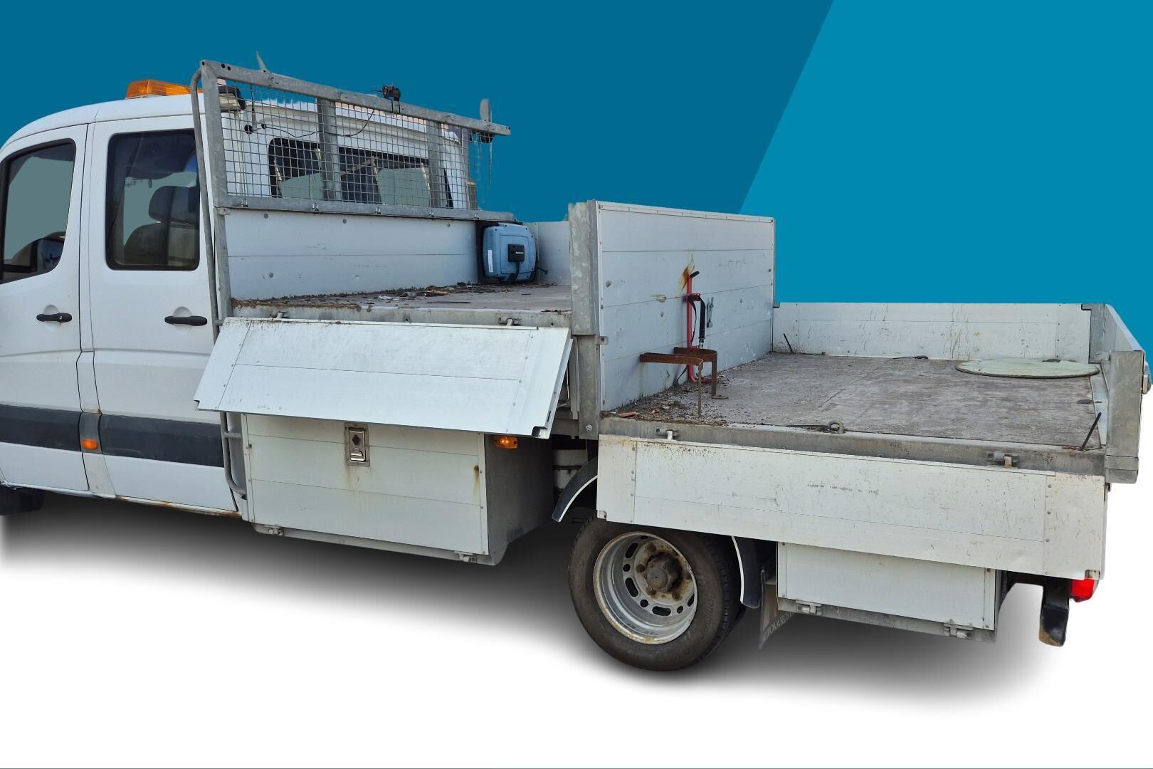 Mercedes-Benz Sprinter iso kuva 4