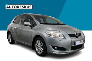 Toyota Auris esikatselu 3