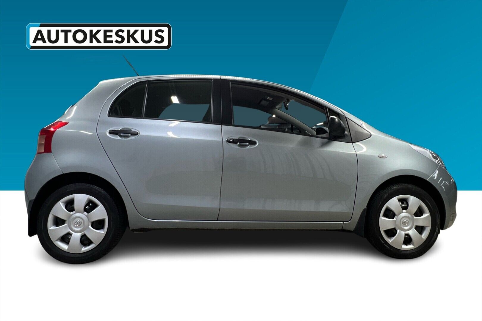 Toyota Yaris iso kuva 5