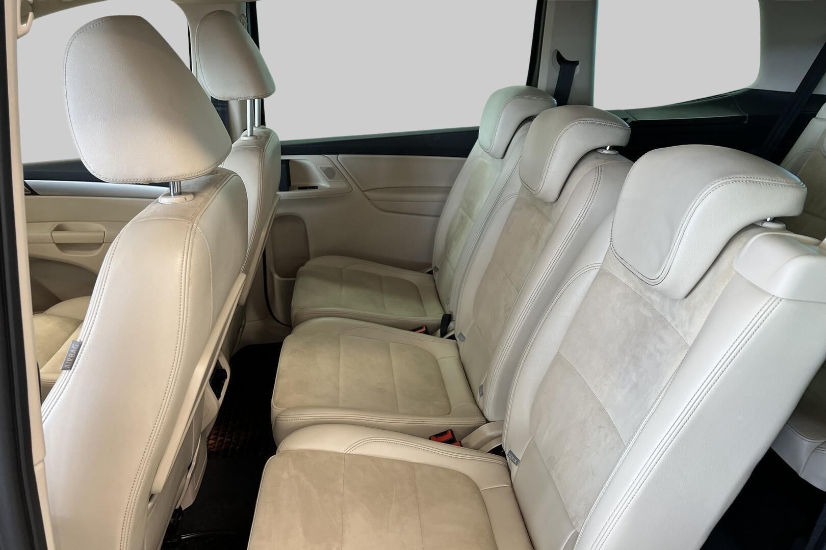 Volkswagen Sharan iso kuva 10