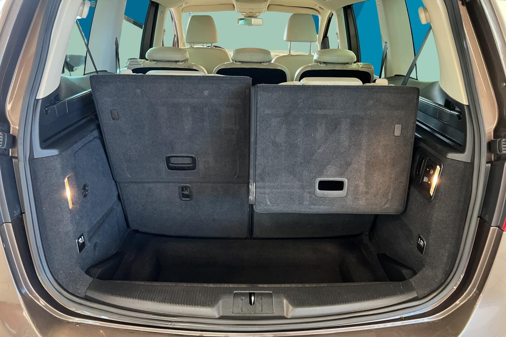 Volkswagen Sharan iso kuva 12