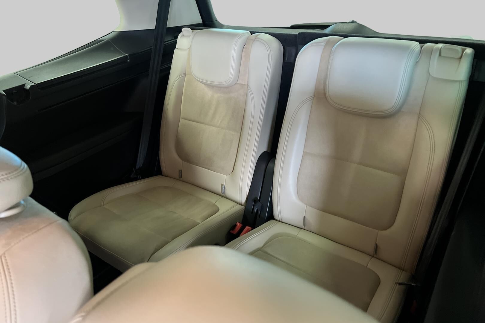 Volkswagen Sharan iso kuva 21