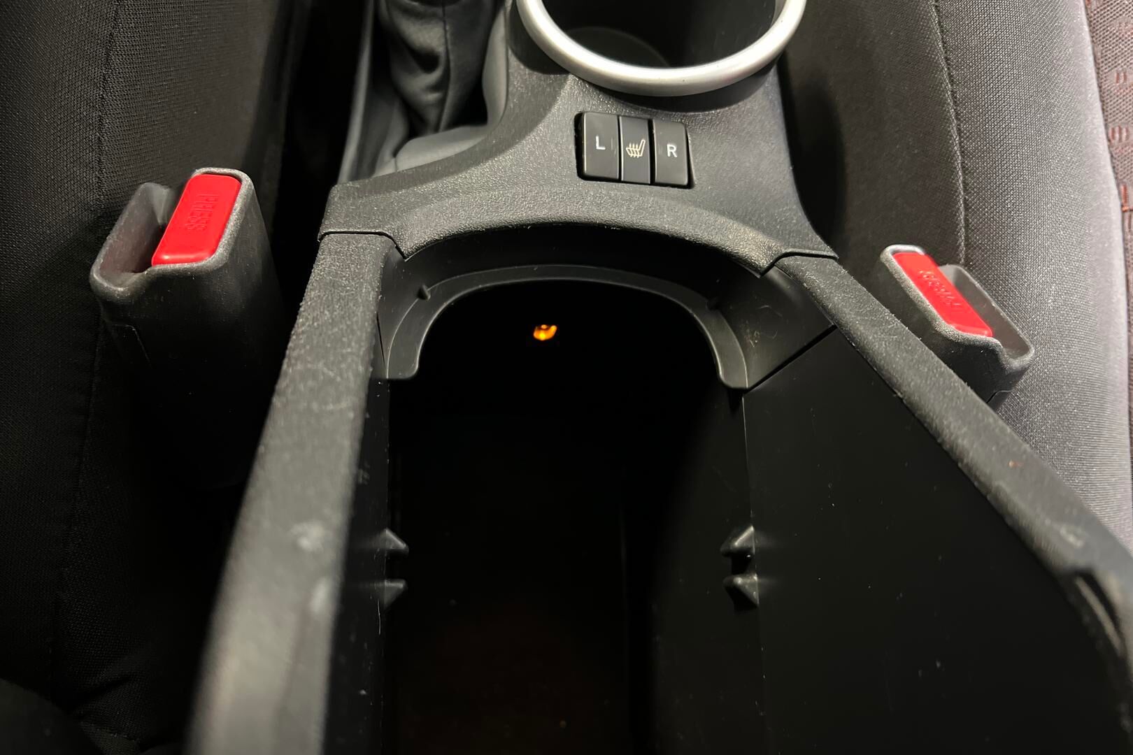 Toyota Verso iso kuva 17