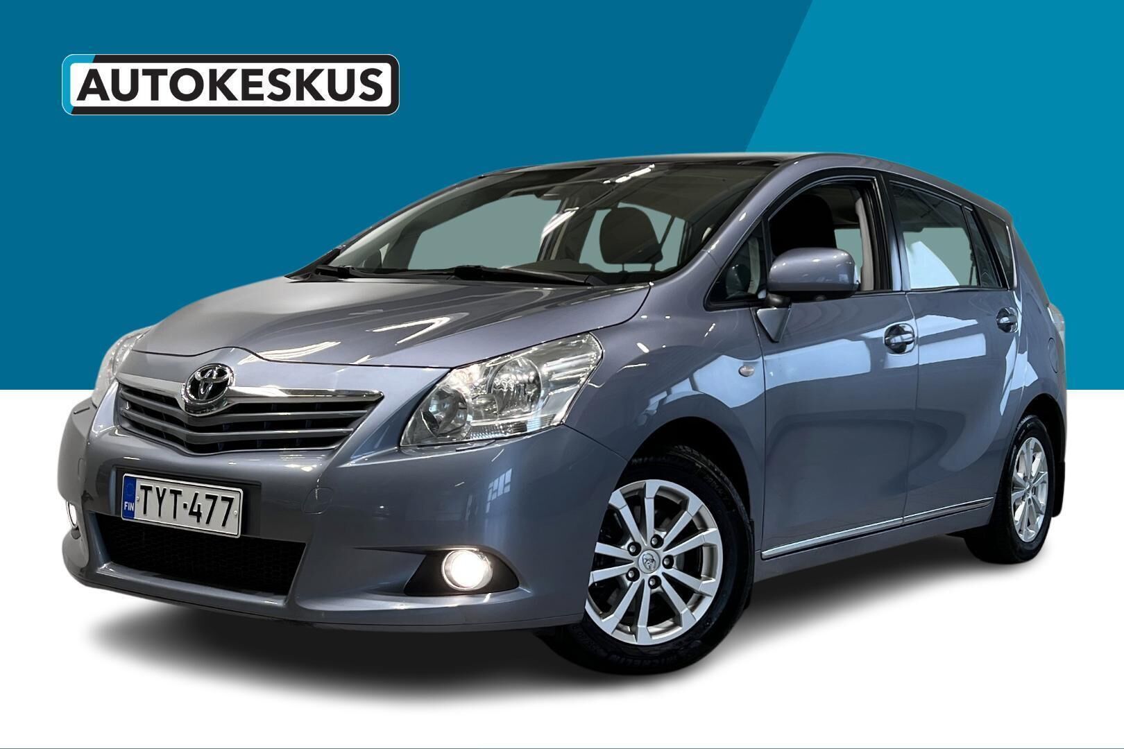 Toyota Verso iso kuva 25