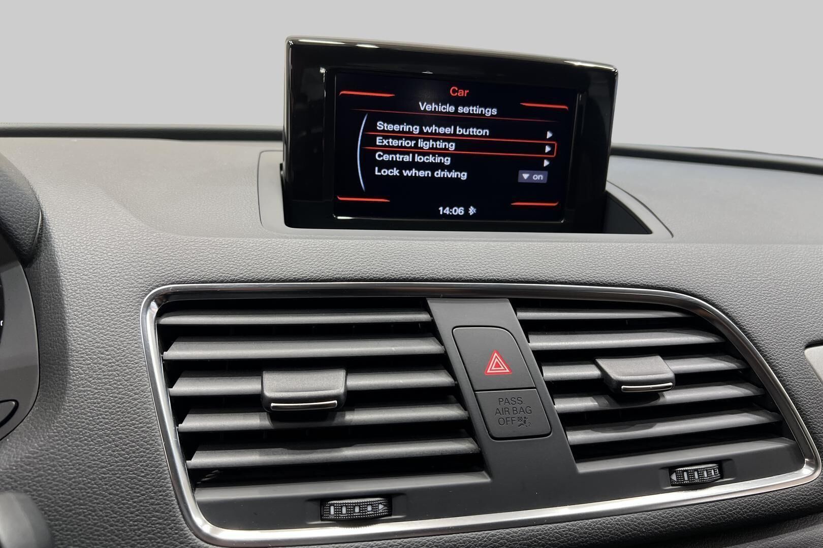 Audi Q3 iso kuva 15