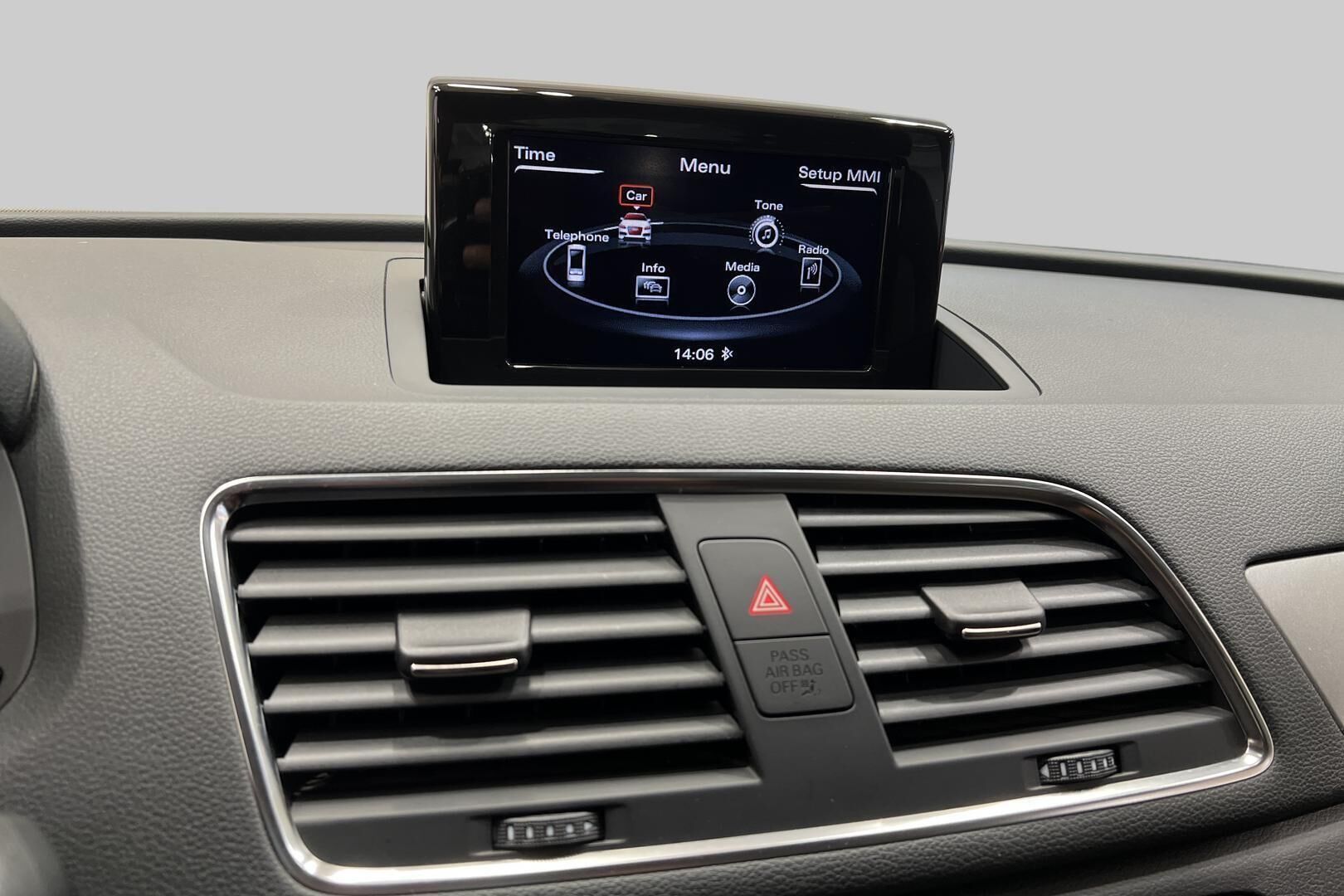 Audi Q3 iso kuva 17