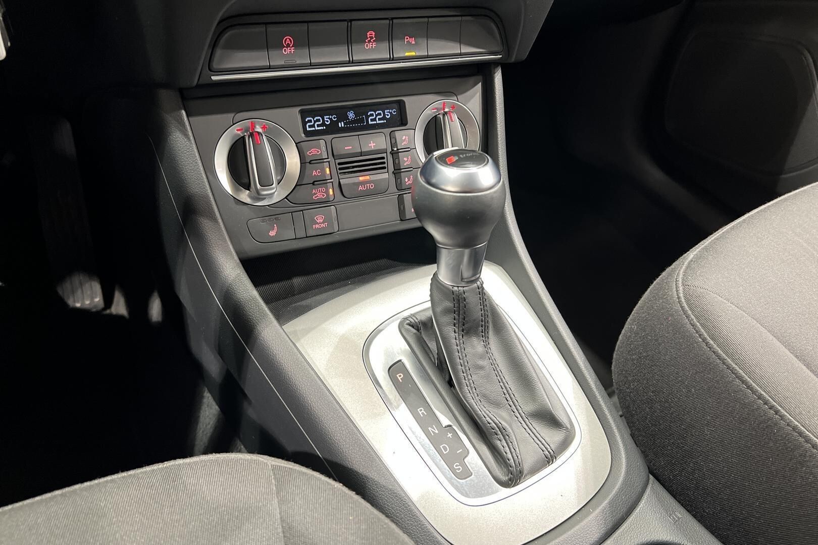 Audi Q3 iso kuva 20