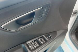 Seat Leon ST esikatselu 14