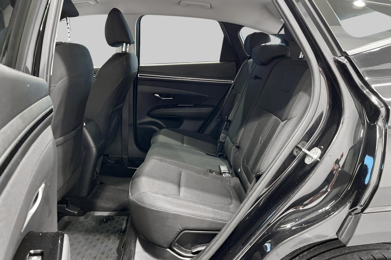 Hyundai Tucson iso kuva 8