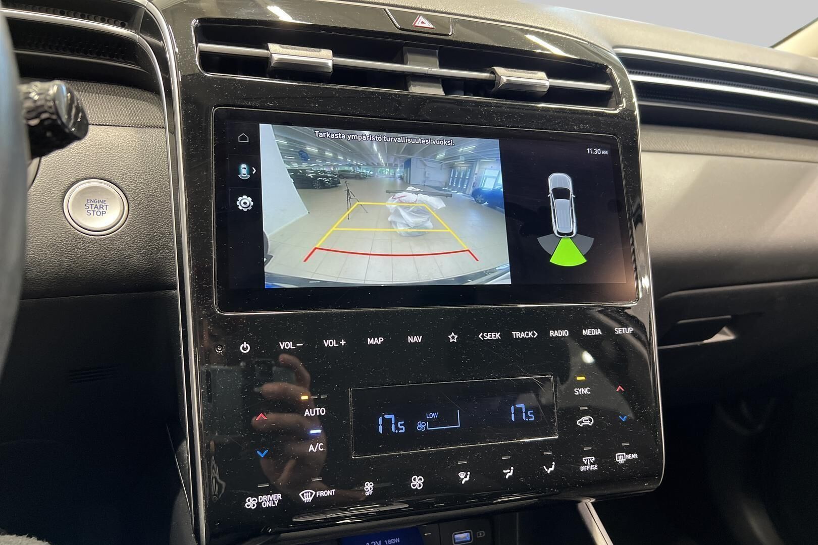 Hyundai Tucson iso kuva 13