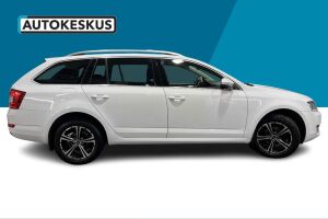 Skoda Octavia esikatselu 4