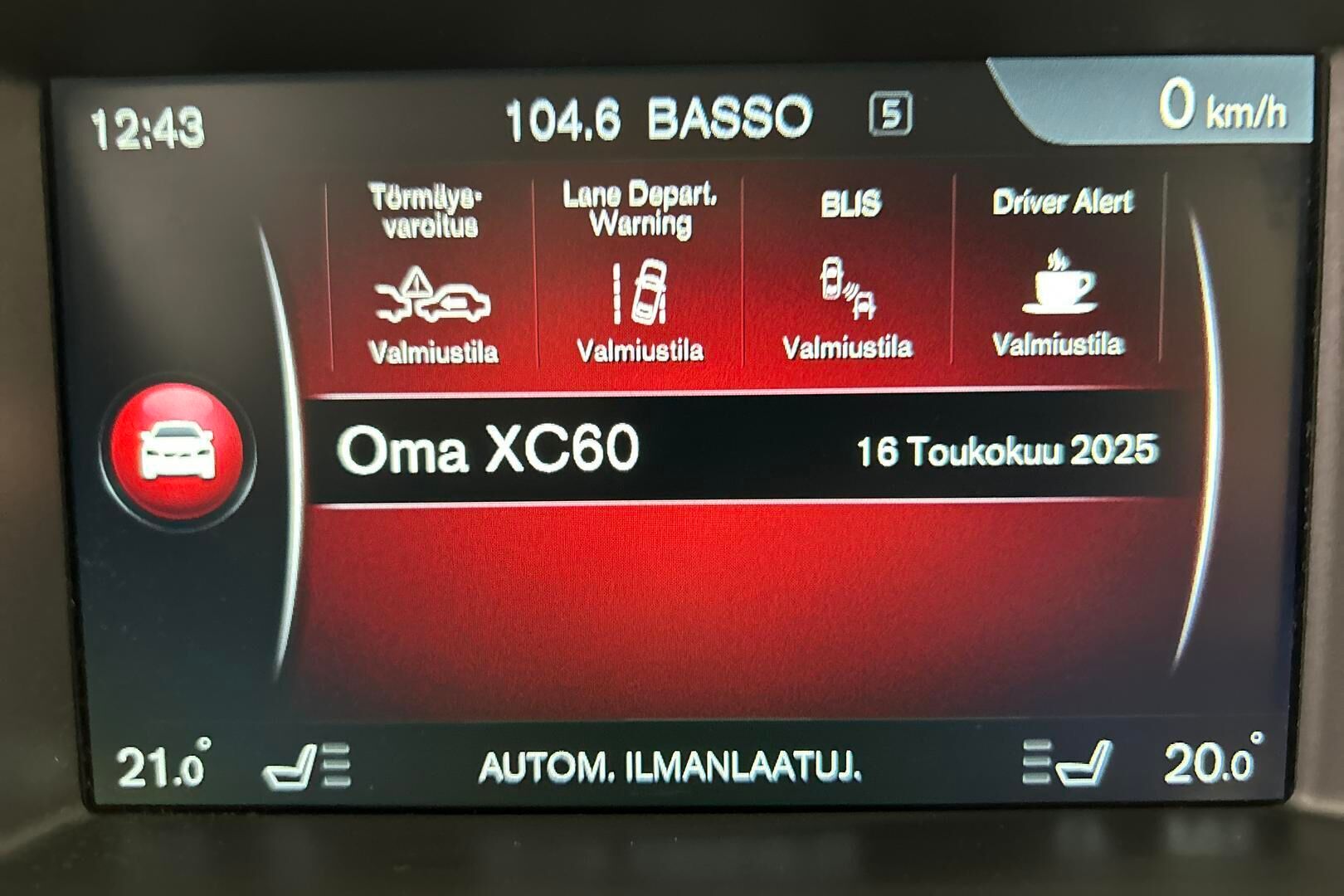 Volvo XC60 iso kuva 14