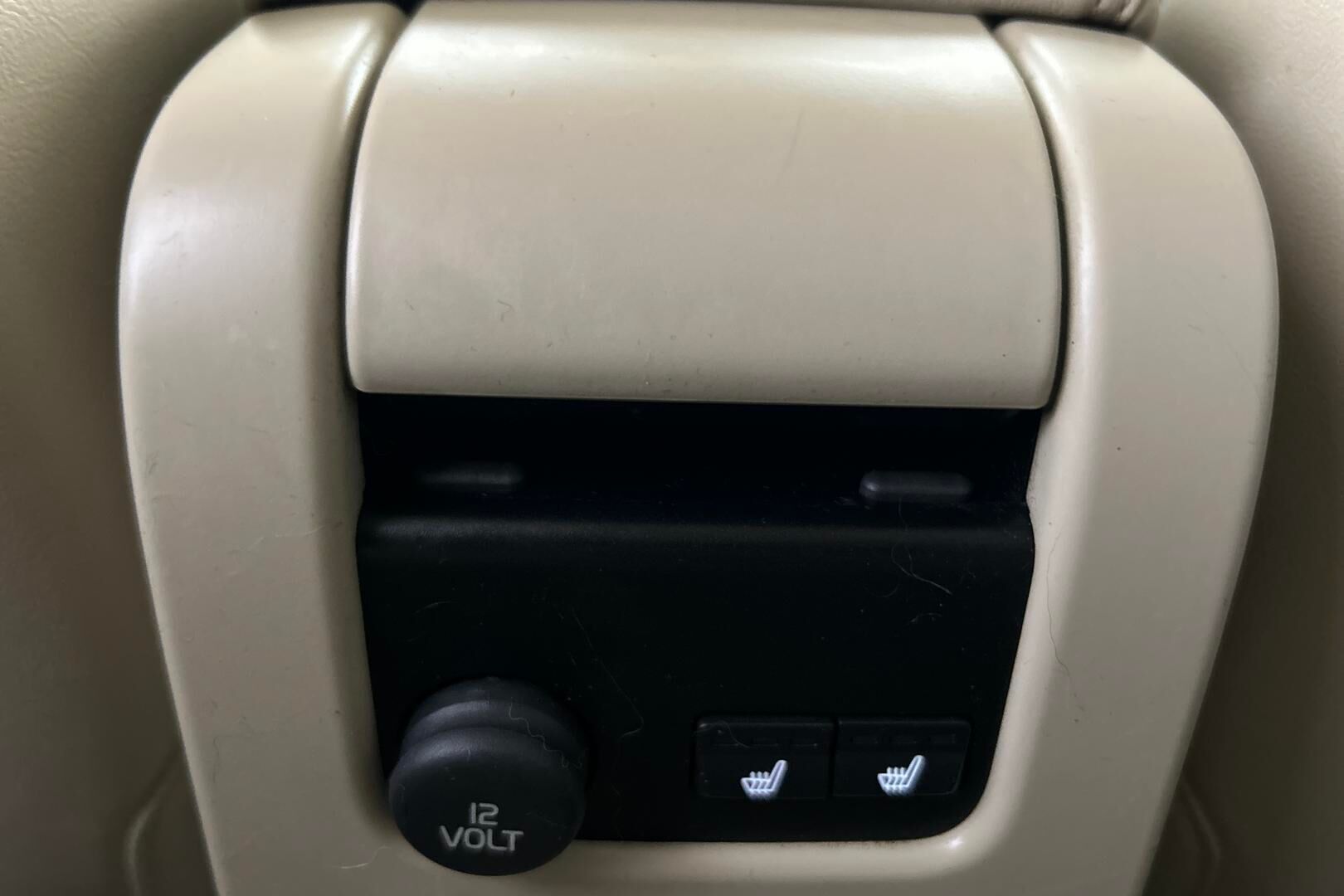 Volvo XC60 iso kuva 26