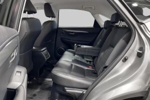 Lexus NX esikatselu 5