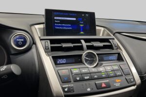 Lexus NX esikatselu 31