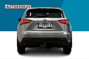 Lexus NX esikatselu 27