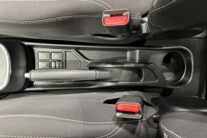 Toyota Yaris esikatselu 24