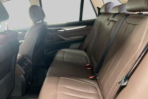 BMW X5 esikatselu 10