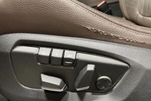 BMW X5 esikatselu 14