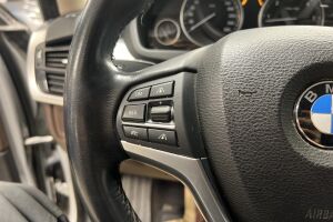 BMW X5 esikatselu 18