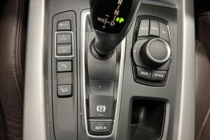 BMW X5 esikatselu 19