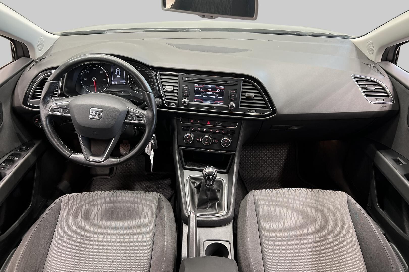 Seat Leon ST iso kuva 10