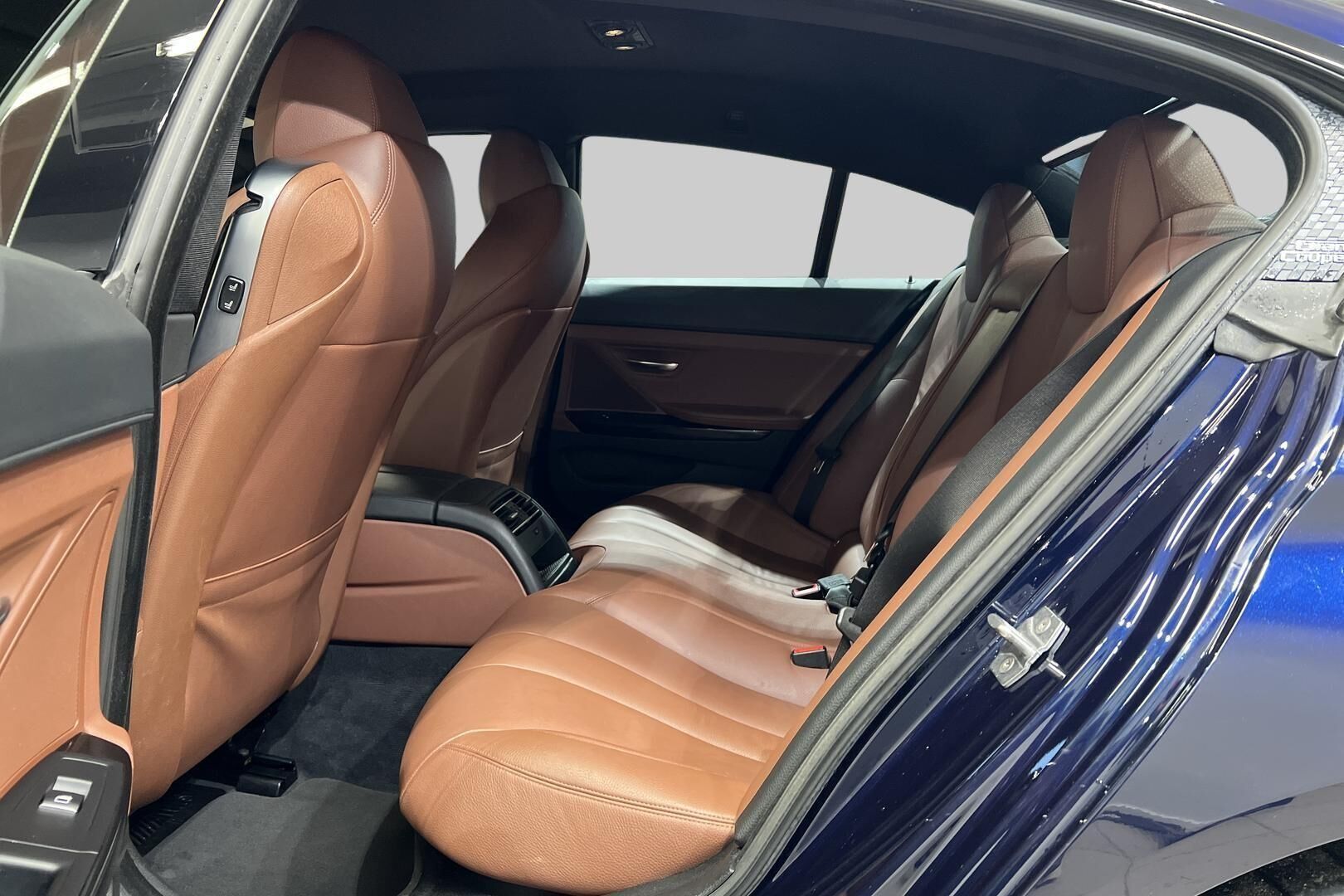 BMW 6-SARJA iso kuva 10