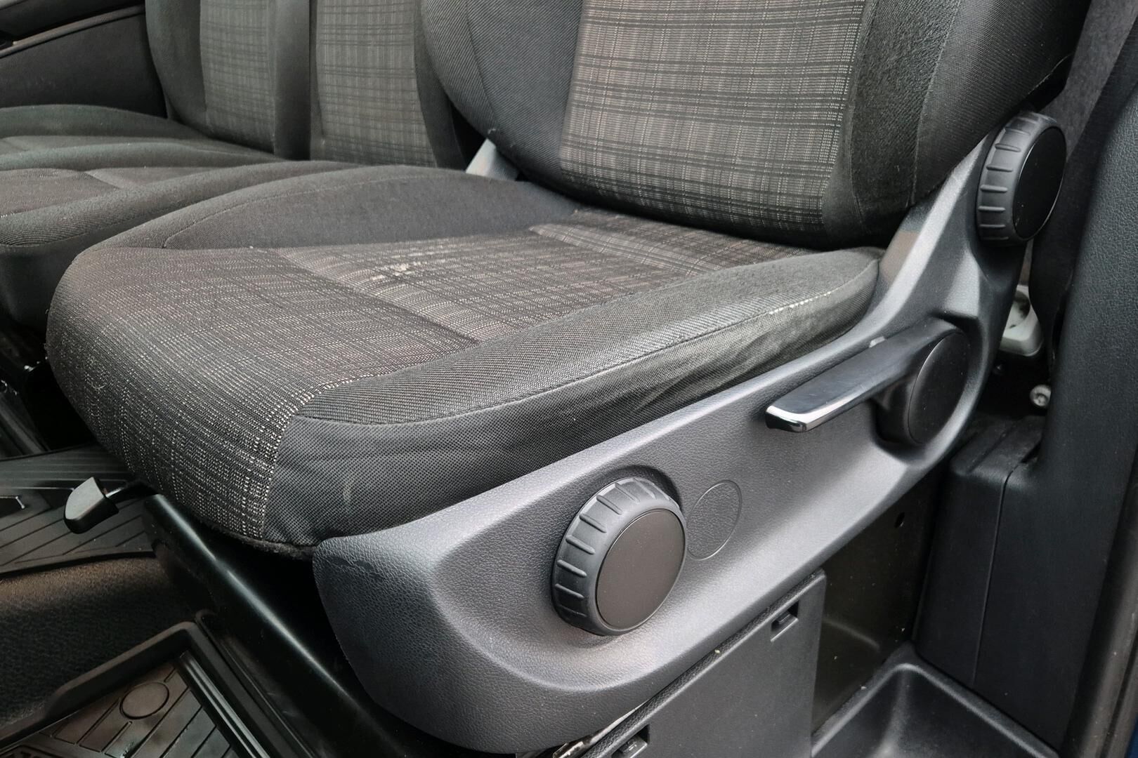 Mercedes-Benz Vito iso kuva 19