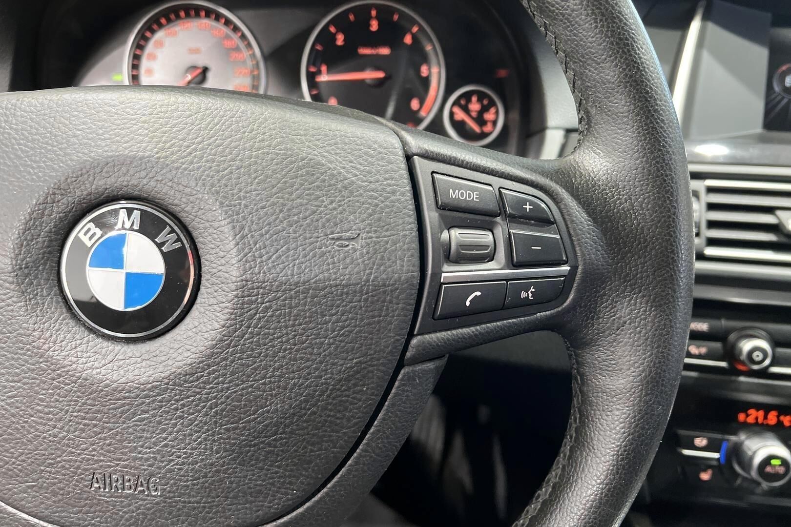 BMW 5-SARJA iso kuva 25