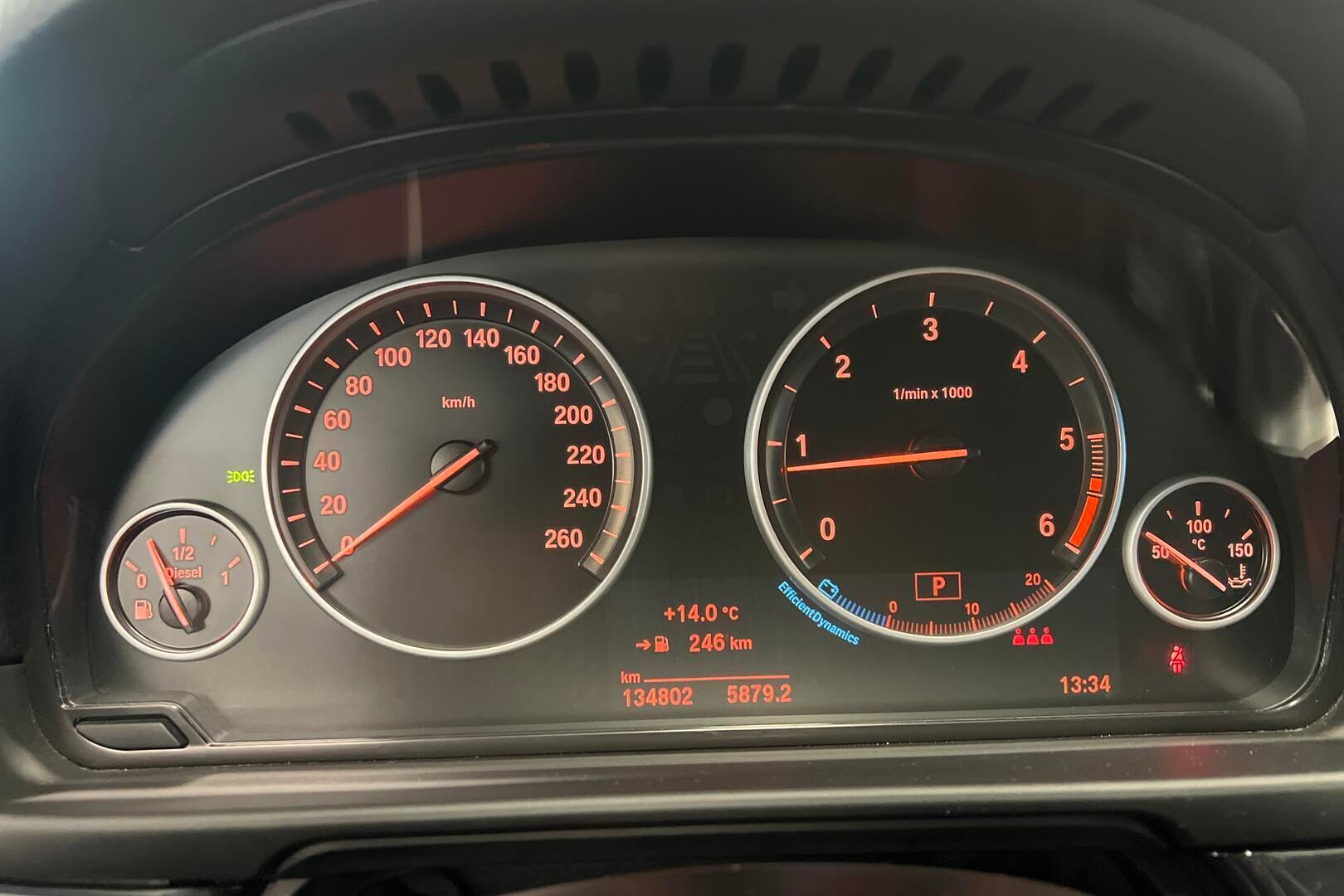 BMW 5-sarja iso kuva 14