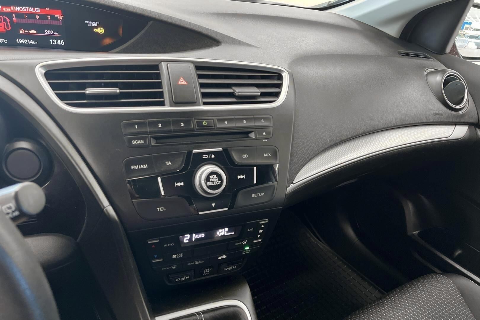 Honda Civic iso kuva 12