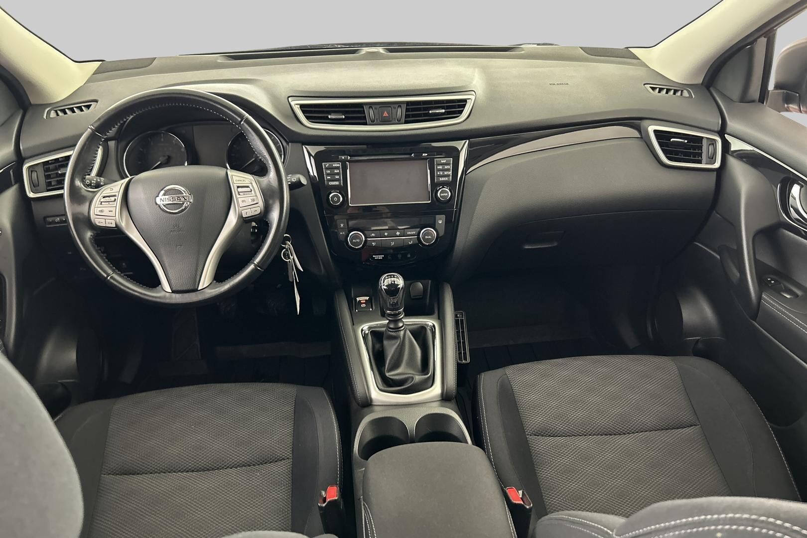 Nissan Qashqai iso kuva 11