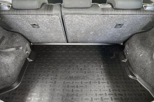 Toyota Auris esikatselu 12