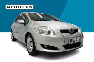 Toyota Auris esikatselu 3