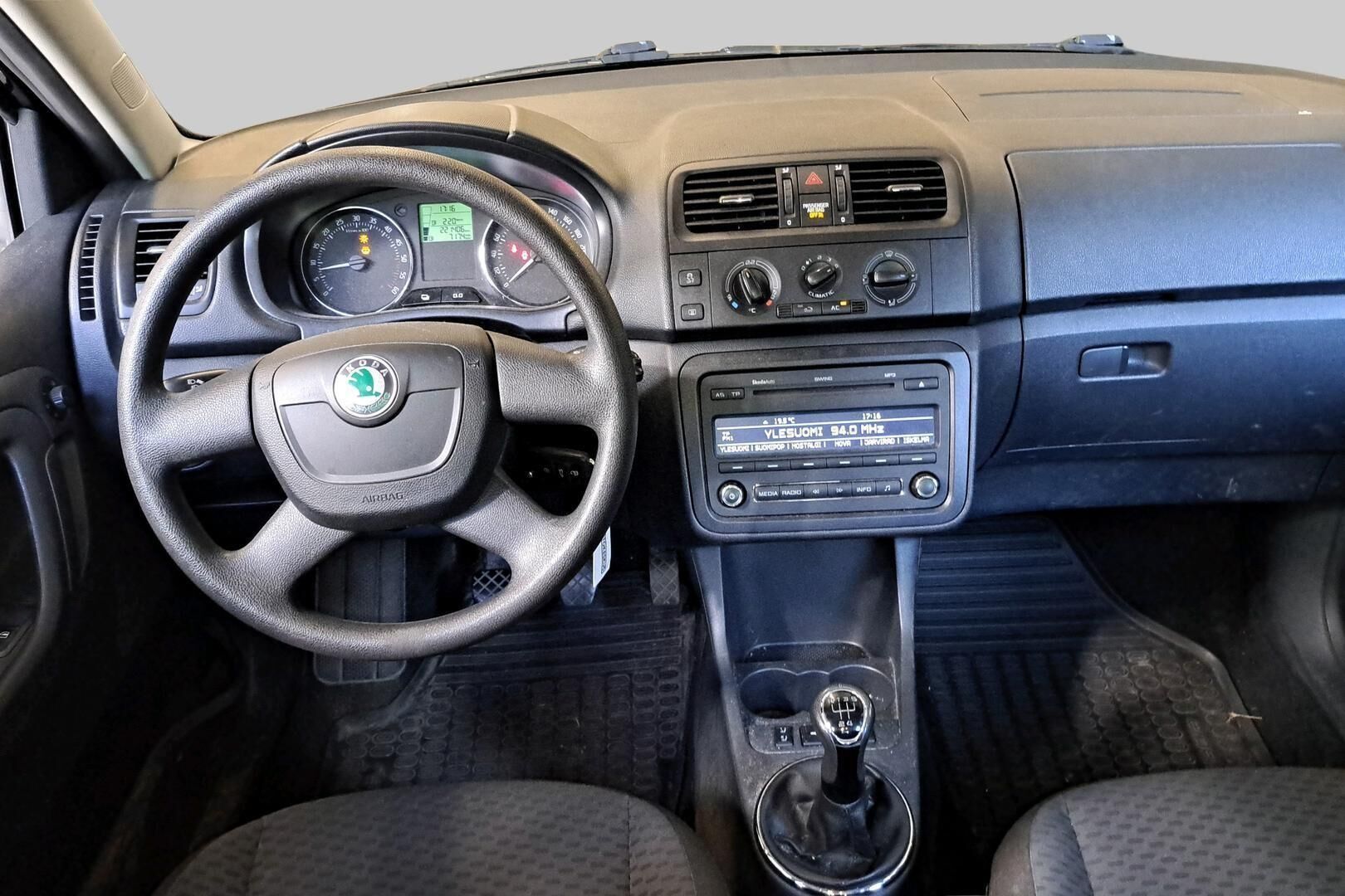 Skoda Fabia iso kuva 1