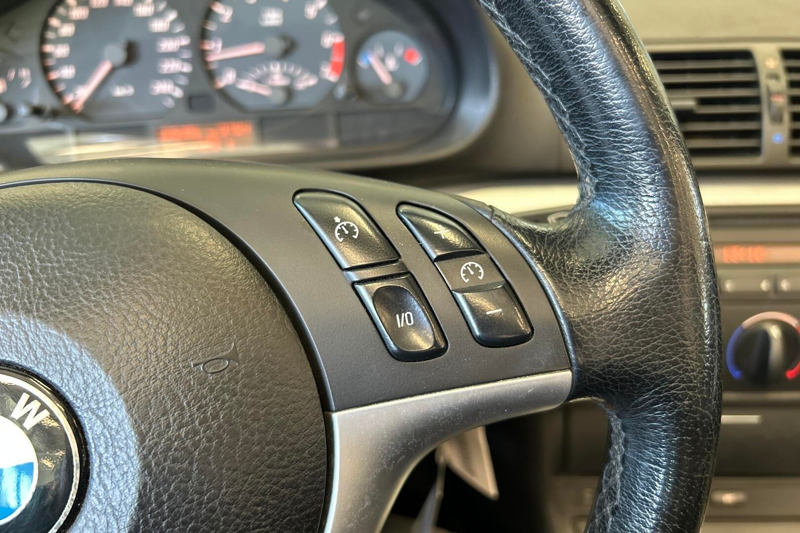 BMW 3-SARJA iso kuva 15