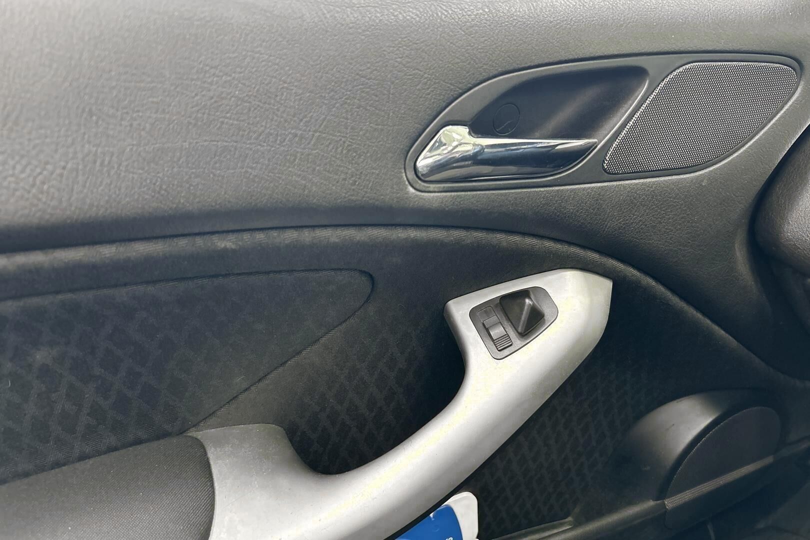 BMW 3-SARJA iso kuva 20