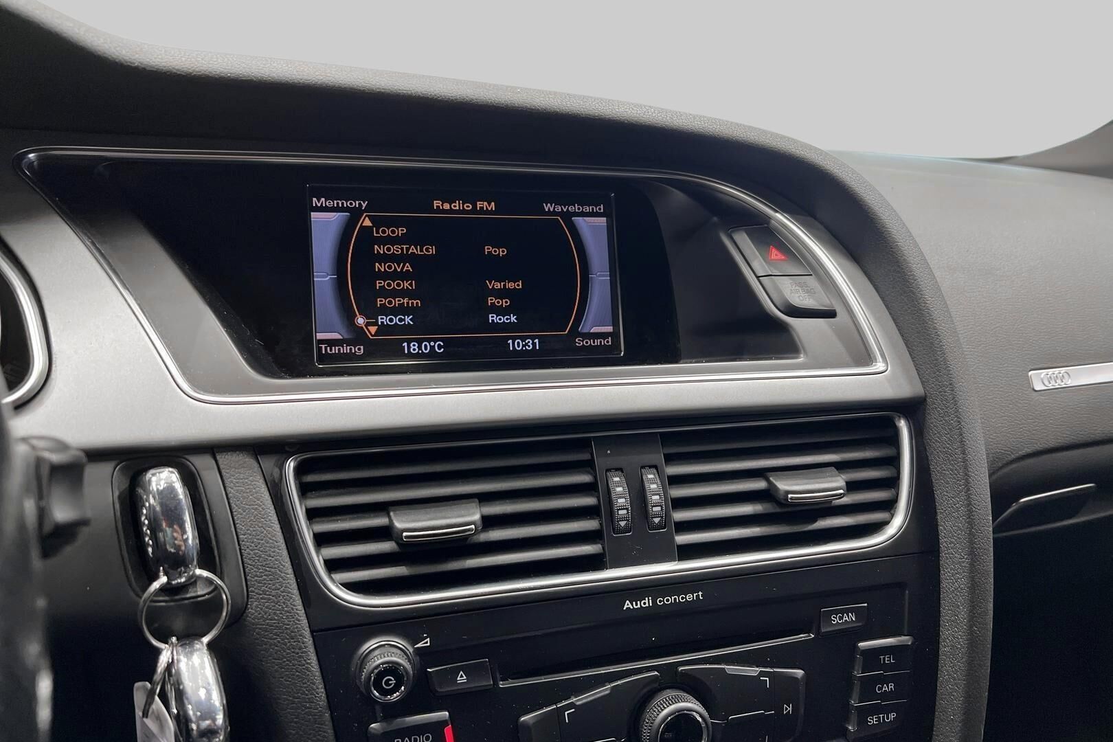 Audi A5 iso kuva 10