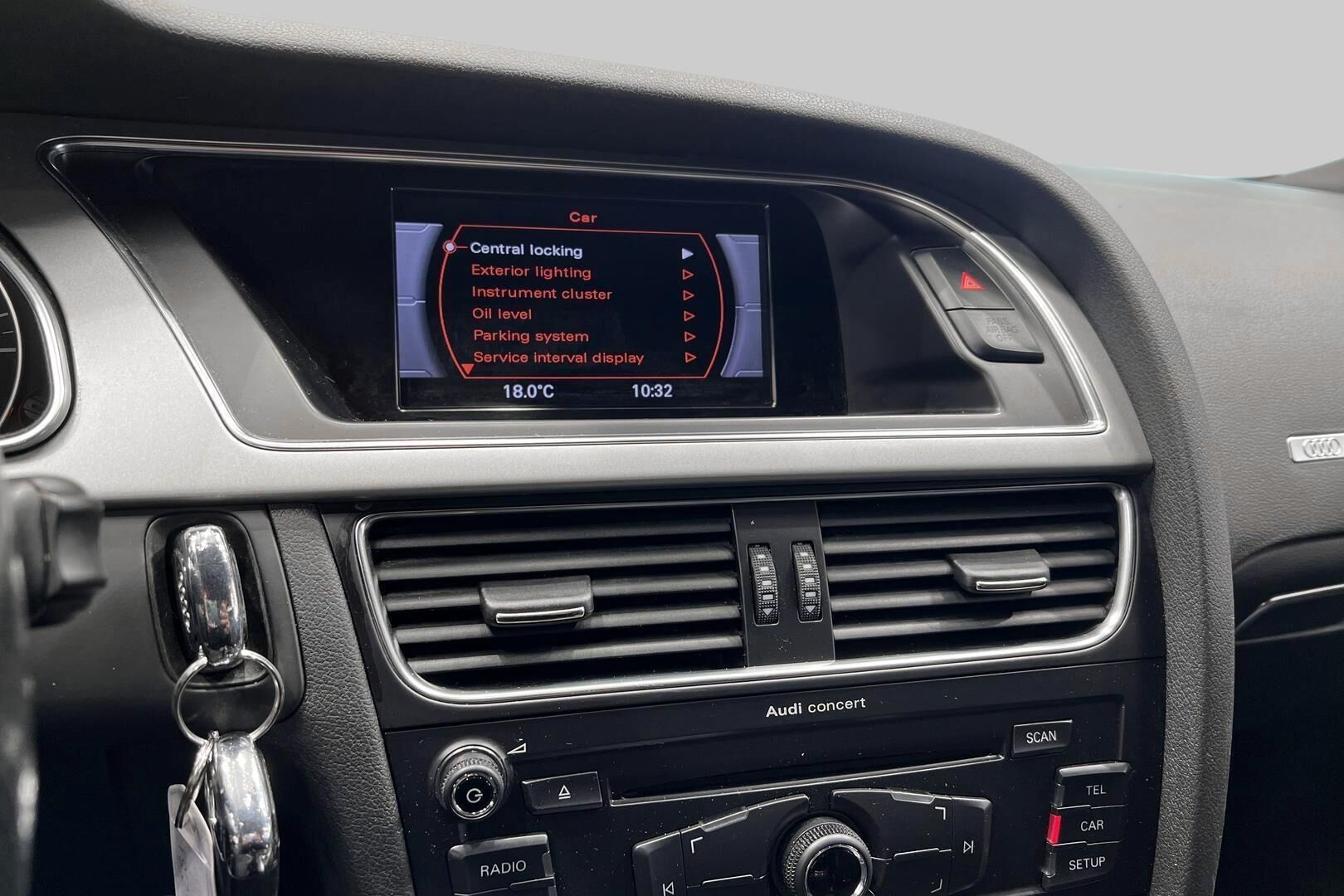 Audi A5 iso kuva 11